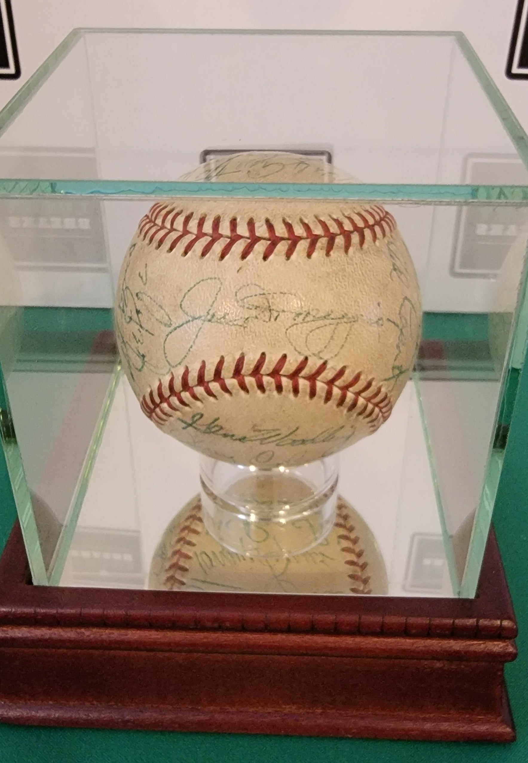 1949 new york yankees world series champions signed baseball JSA certified  autographed baseball 1800x4000